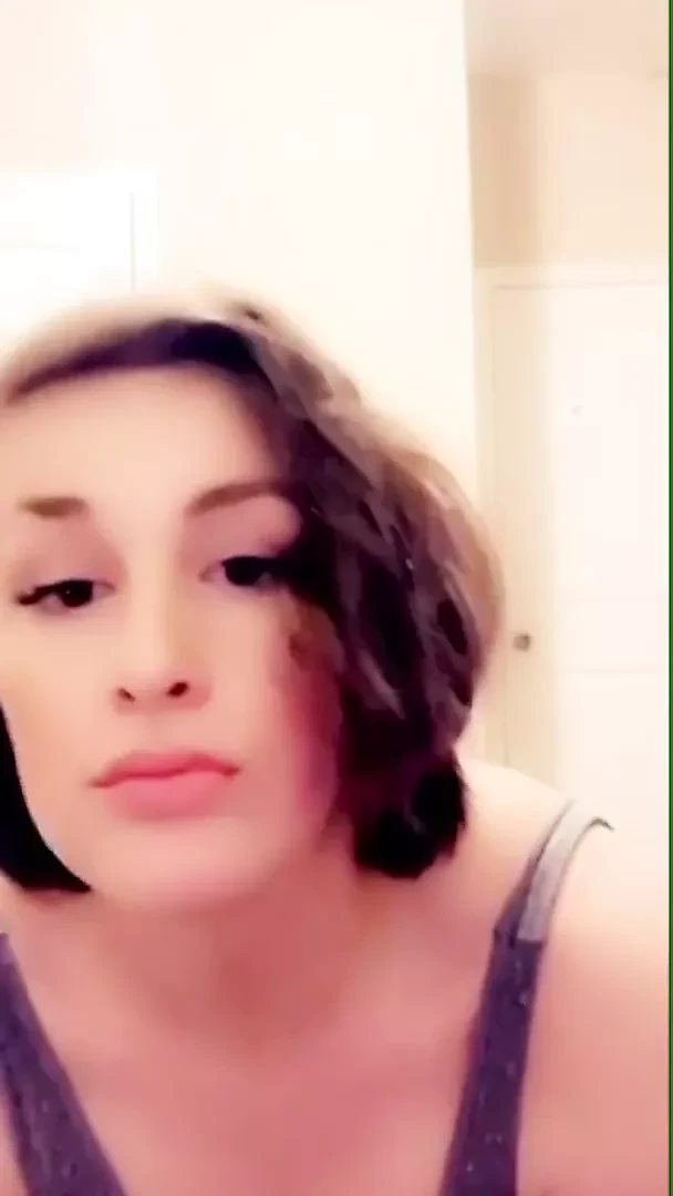 Thick TS Snowbunny