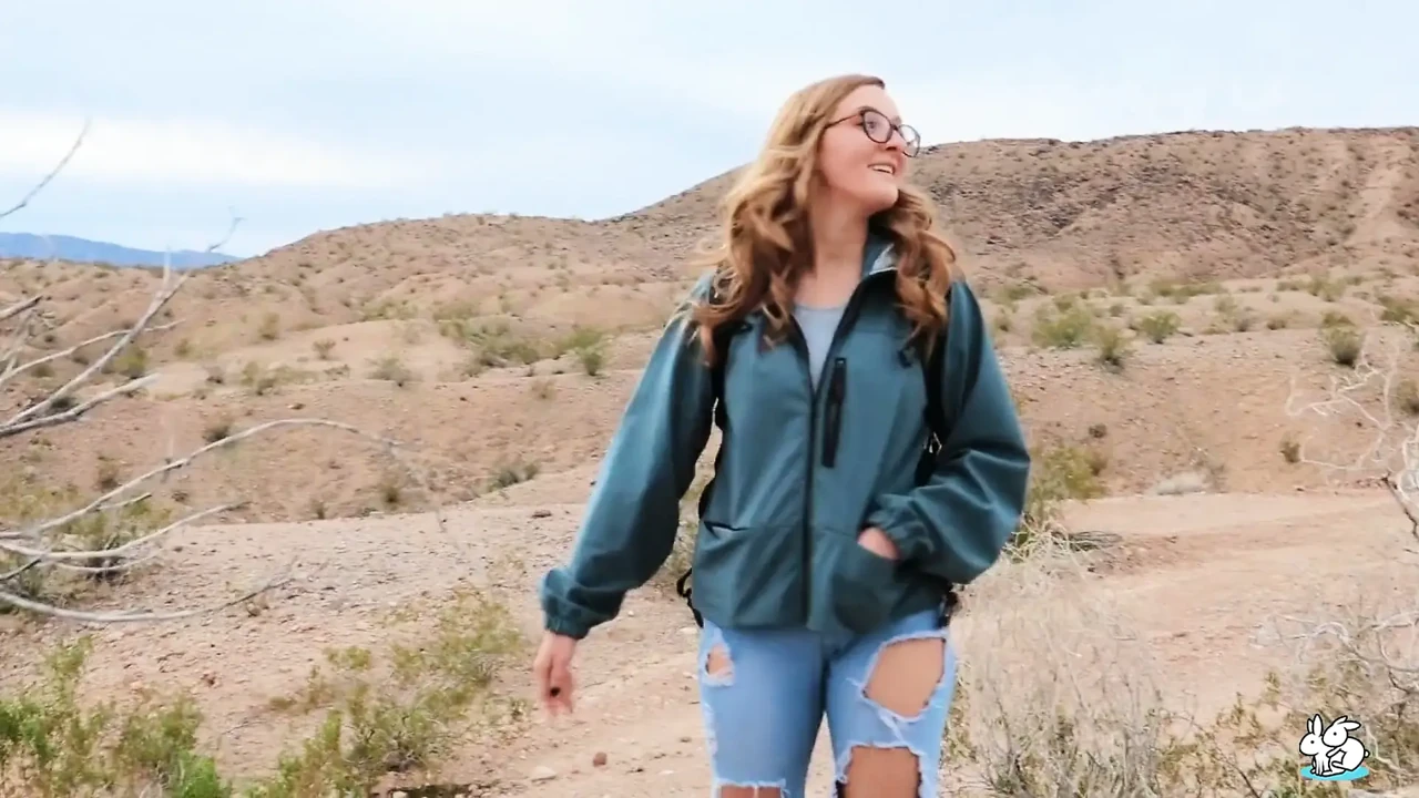 True Amateurs - Nature Chick with Glasses Gets Facial by the Lake